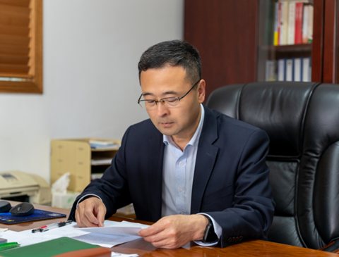 K8凯发科研先锋|张晓伟：环保胶黏剂行业的“胶胶”者